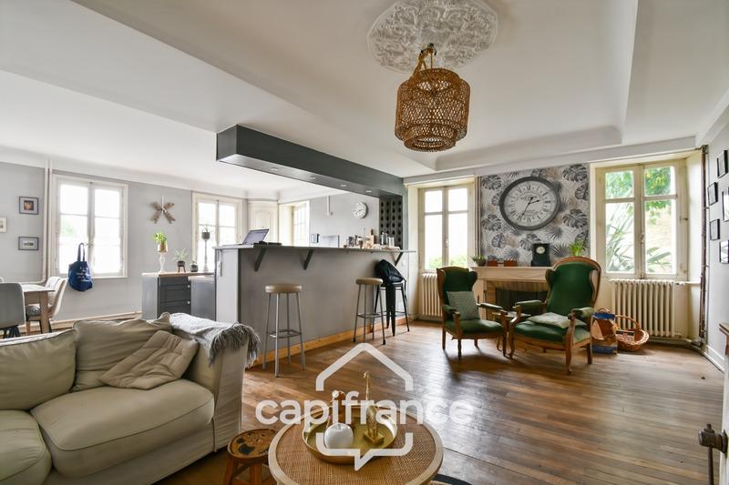 Maison - 190 m² - 7 pièces