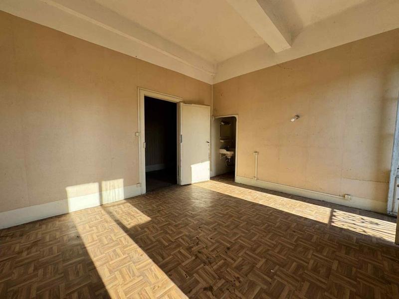 Immeuble - 418 m² - 7 pièces