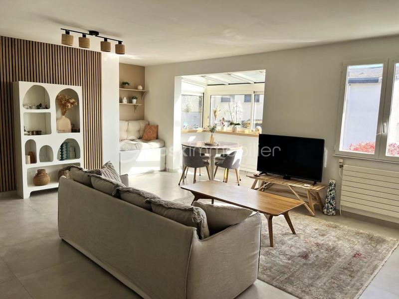 Maison - 148 m² - 9 pièces