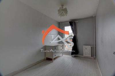 Appartement - 76 m² - 3 pièces