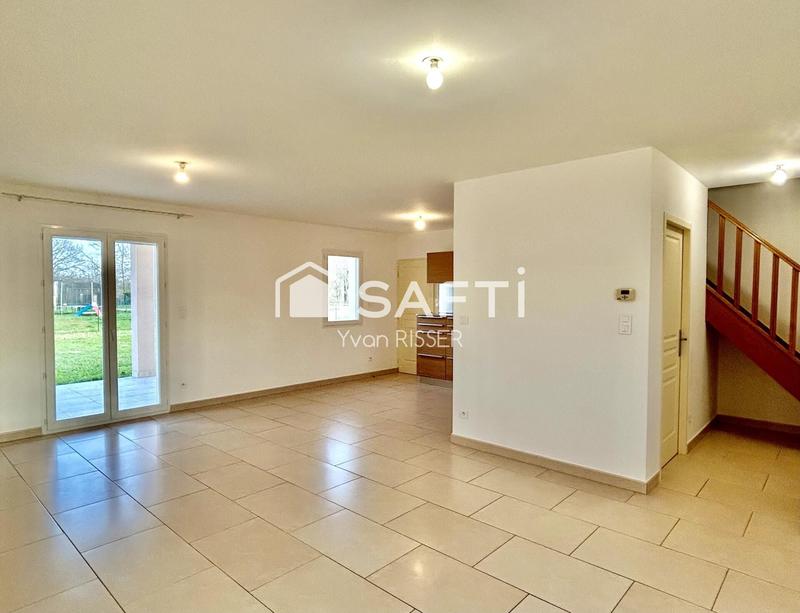 Maison - 96 m² - 4 pièces