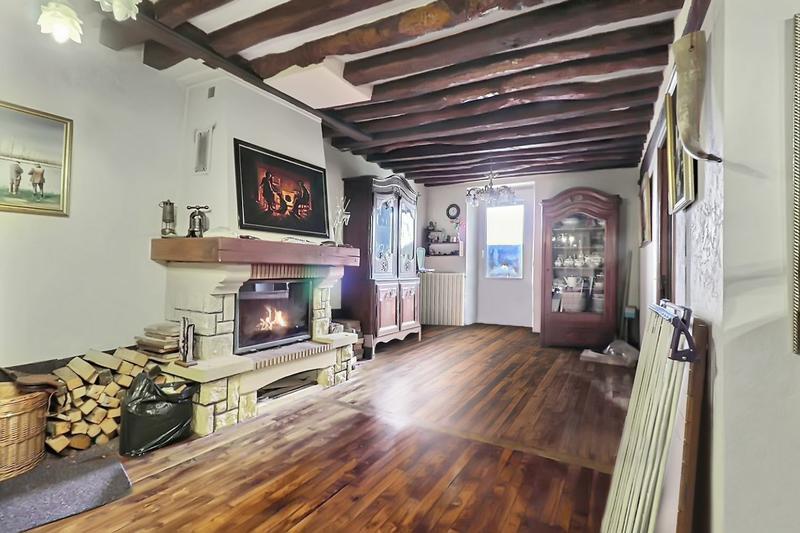 Maison ancienne - 208 m² - 11 pièces