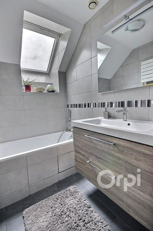 Maison - 147 m² - 8 pièces