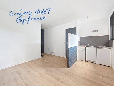 Studio - 28 m² - 1 pièce