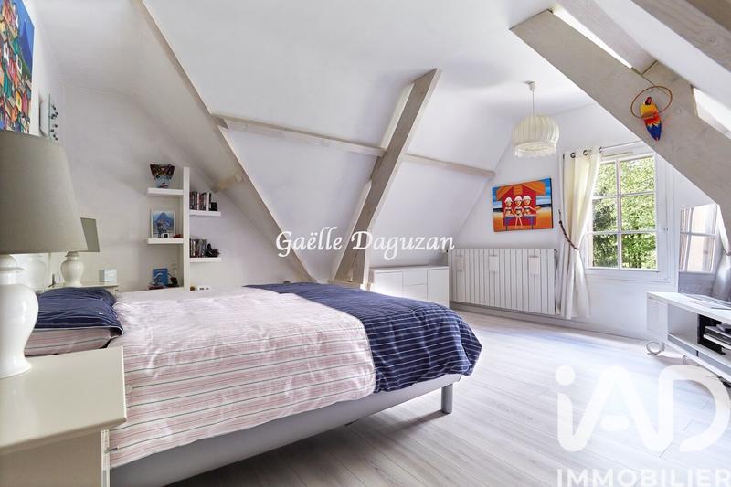 Maison - 180 m² - 7 pièces