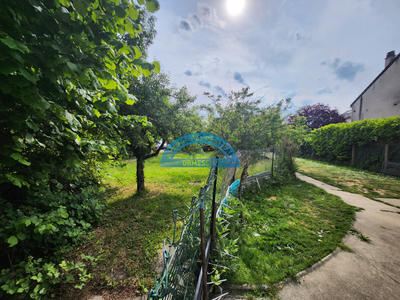 Maison - 658 m² - 3 pièces