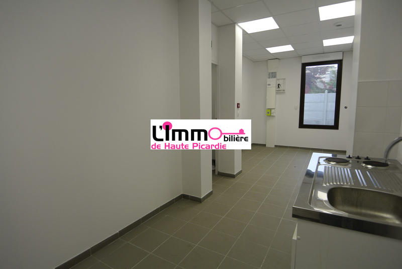 Local d'activités - 84 m² - 3 pièces