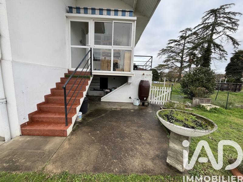 Maison - 95 m² - 5 pièces