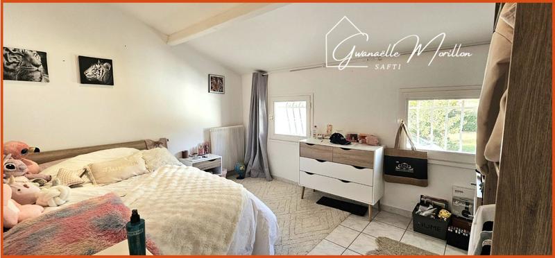 Maison - 212 m² - 7 pièces