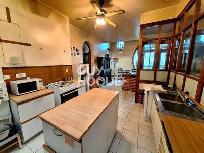 Maison de loisirs - 180 m² - 7 pièces