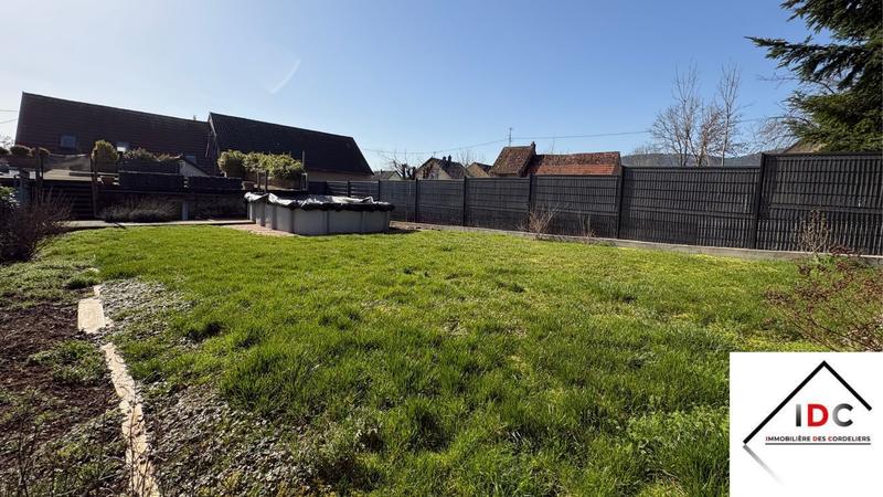 Maison - 180 m² - 7 pièces