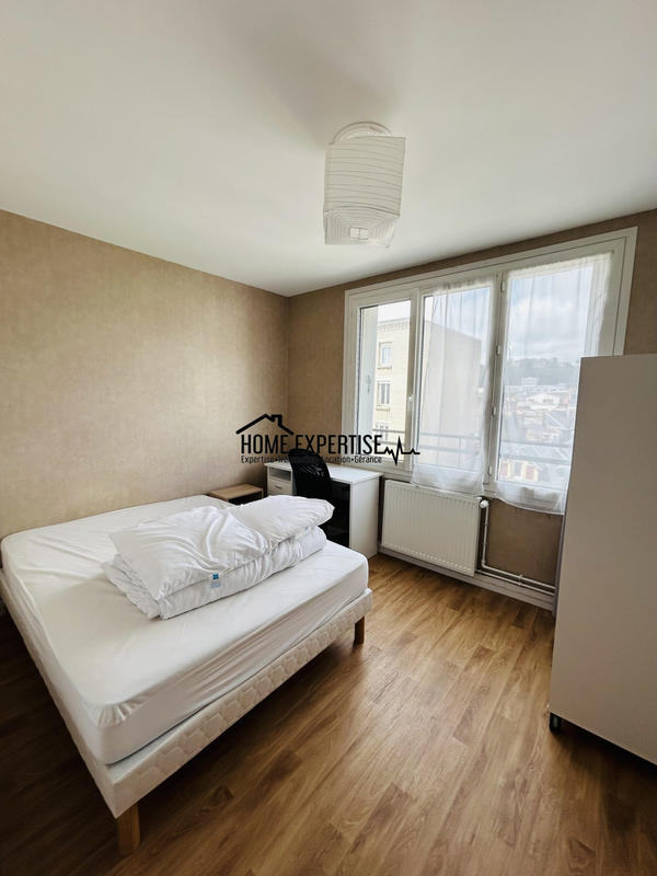 Appartement - 94 m² - 5 pièces