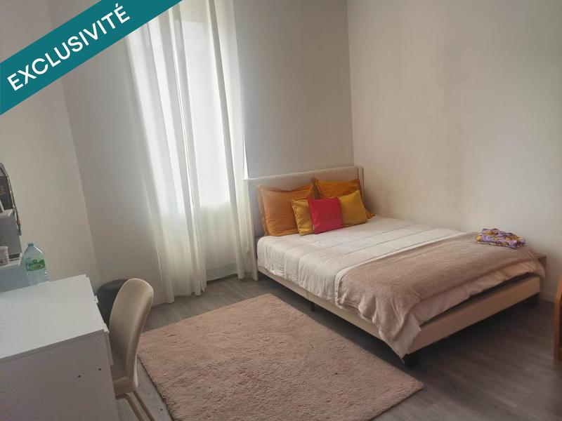 Maison - 200 m² - 9 pièces