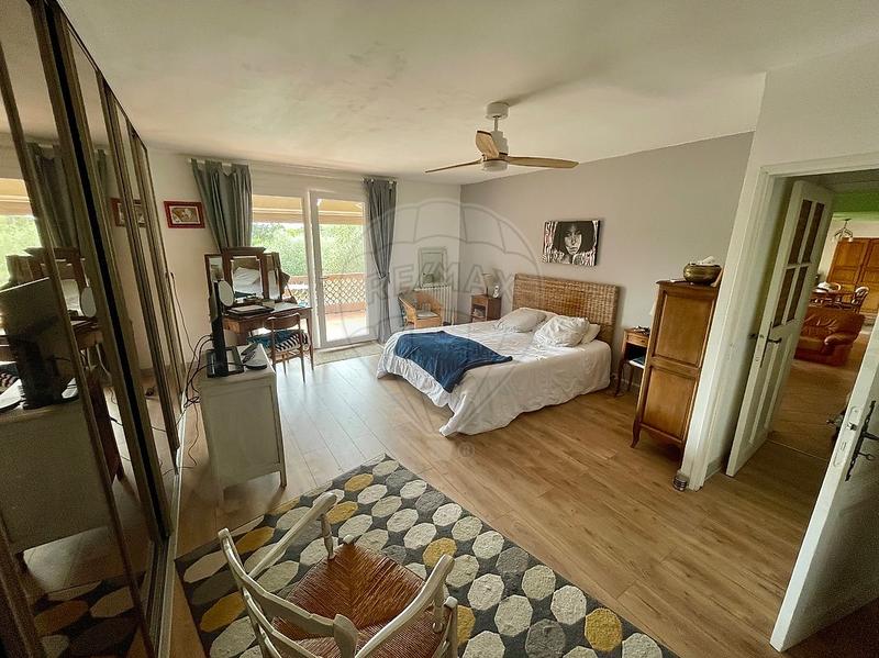 Maison - 152 m² - 6 pièces