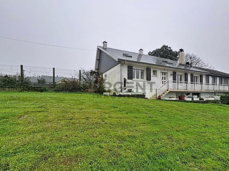 Maison - 207 m² - 8 pièces