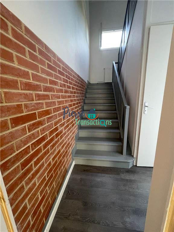 Appartement - 84 m² - 4 pièces