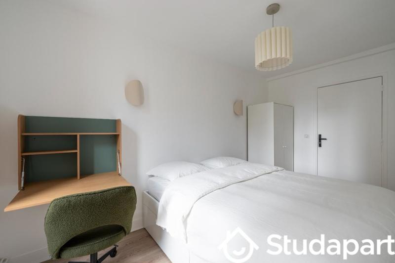 Chambre - 15 m² - 1 pièce