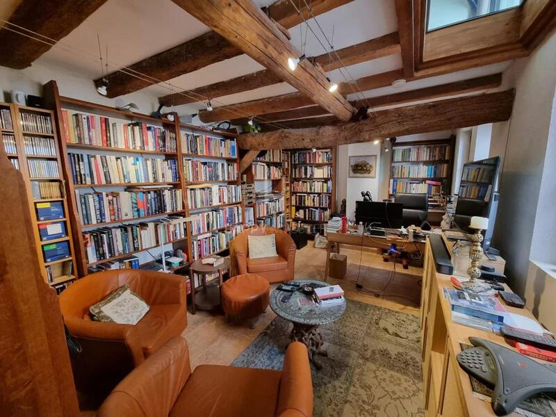 Maison de village - 250 m² - 11 pièces