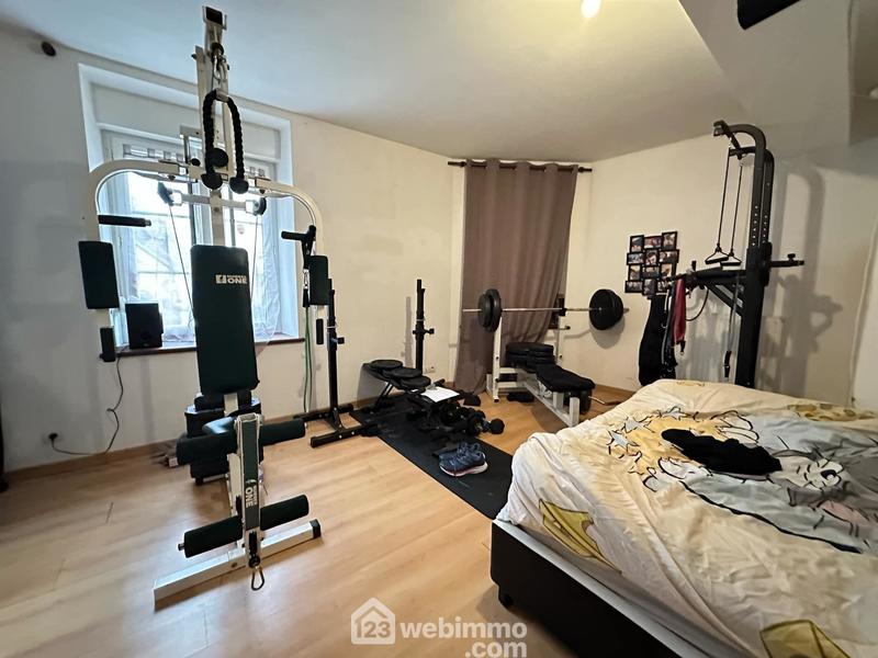 Maison - 306 m² - 13 pièces