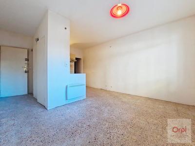 Studio - 32 m² - 1 pièce