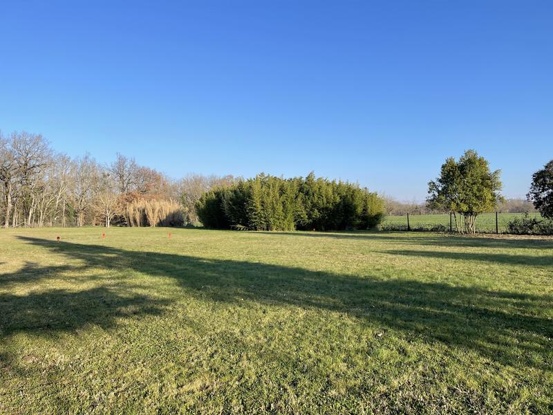 Terrain constructible - 968 m²