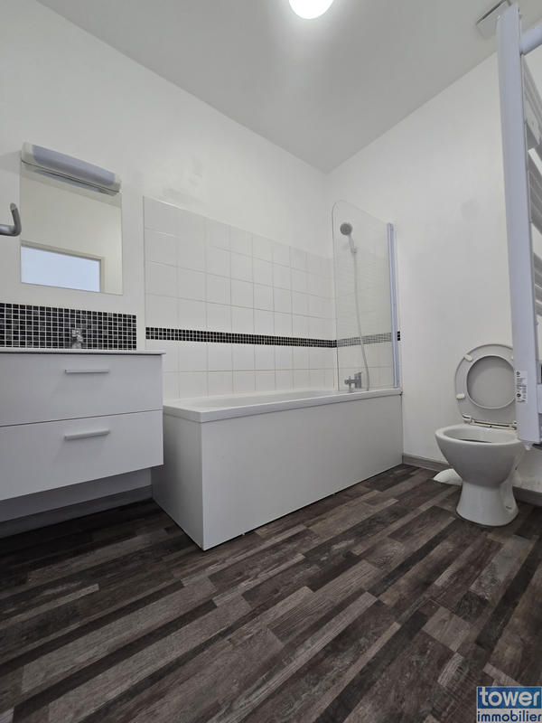 Maison - 91 m² - 4 pièces