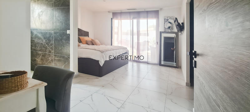 Villa - 136 m² - 5 pièces