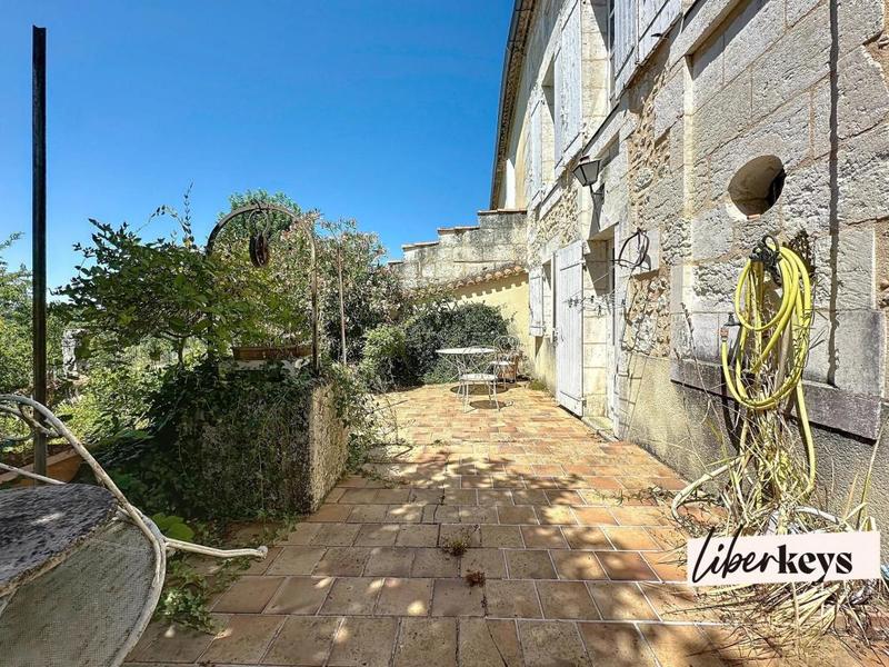 Maison de village - 200 m² - 8 pièces