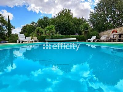 Maison - 488 m² - 15 pièces