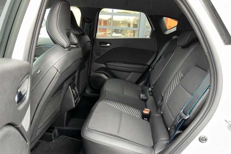 Renault Captur E-Tech 160 Esprit Alpine