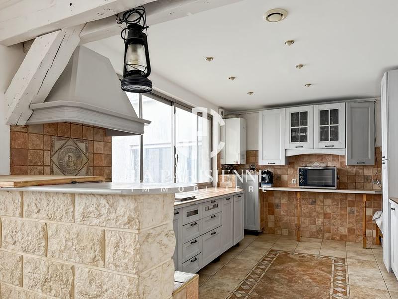 Appartement - 131 m² - 5 pièces