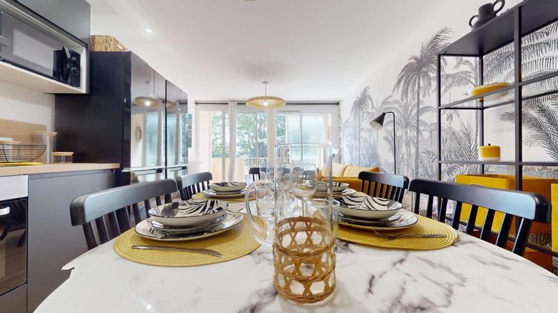 Appartement - 89 m² - 6 pièces