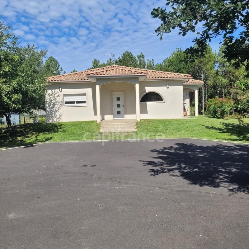 Maison - 156 m² - 6 pièces