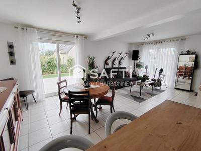 Maison - 81 m² - 4 pièces