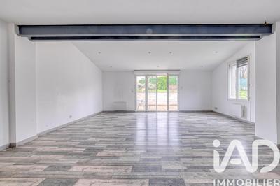 Maison - 138 m² - 5 pièces