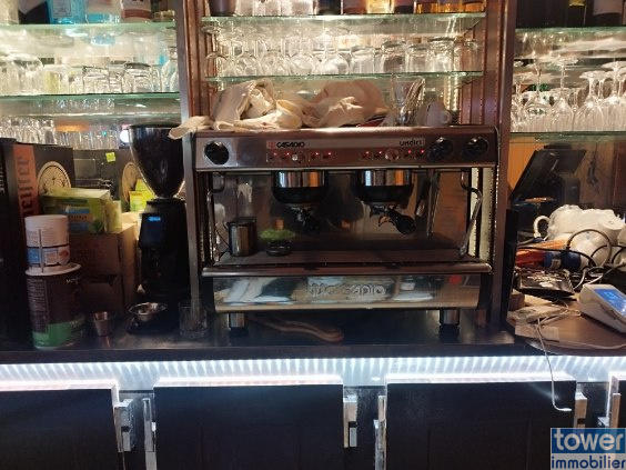 Fonds de commerce - Magasins - 112 m²