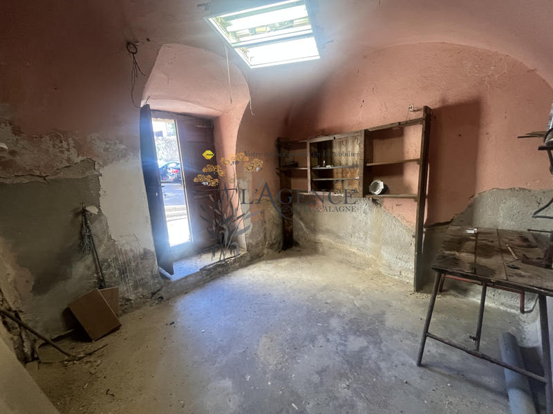 Maison - 180 m² - 4 pièces