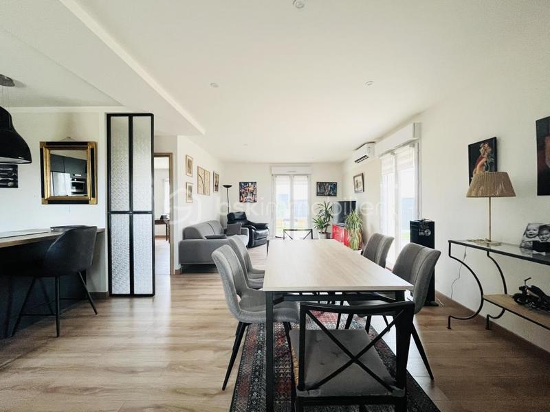 Maison - 104 m² - 4 pièces