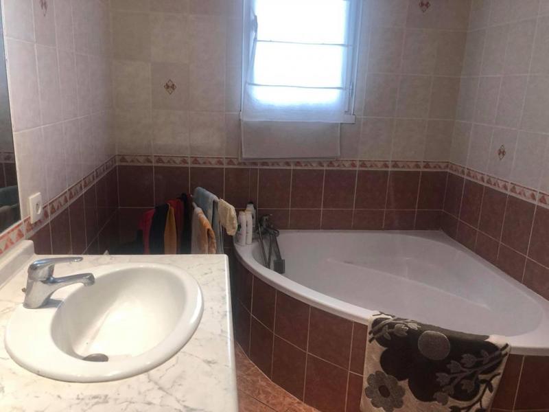 Villa - 96 m² - 5 pièces