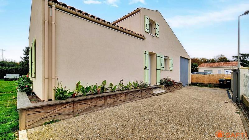 Maison - 82 m² - 4 pièces