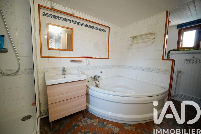 Maison - 127 m² - 5 pièces