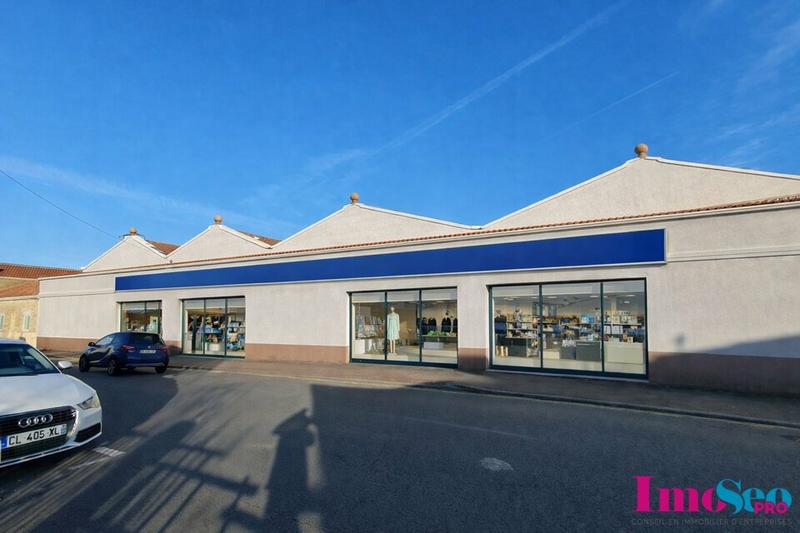 Local commercial - 200 m²