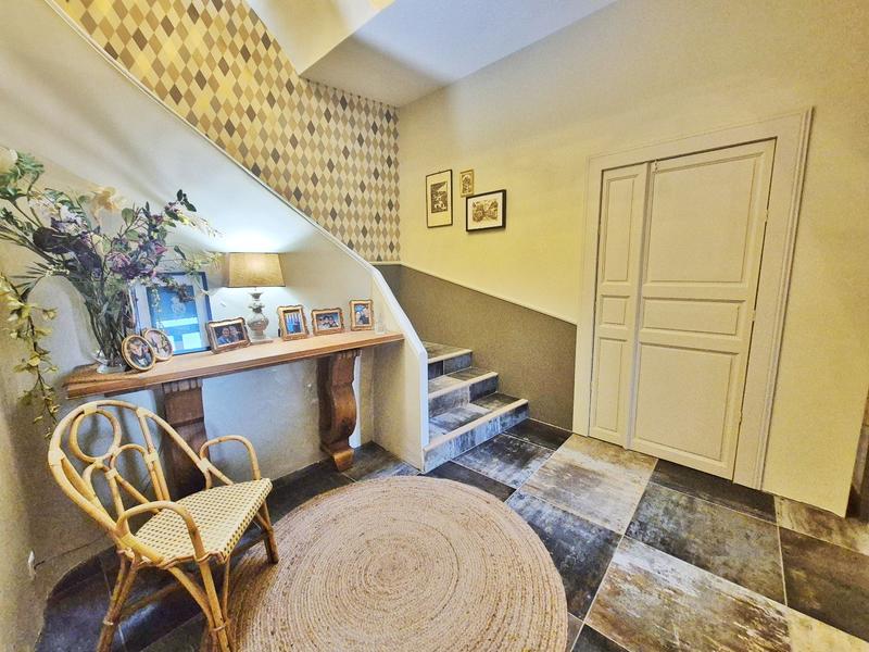 Maison bourgeoise - 200 m² - 7 pièces