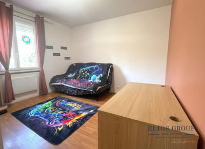 Maison - 204 m² - 9 pièces