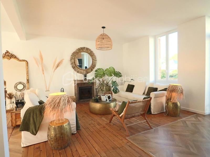 Maison de maîtres - 198 m² - 6 pièces