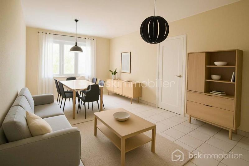 Maison - 85 m² - 4 pièces