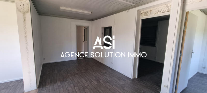 Local d'activité / Entrepôt - 146 m²