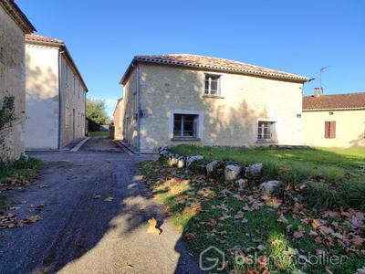 Maison de village - 116 m² - 6 pièces