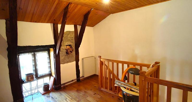 Maison - 197 m² - 8 pièces