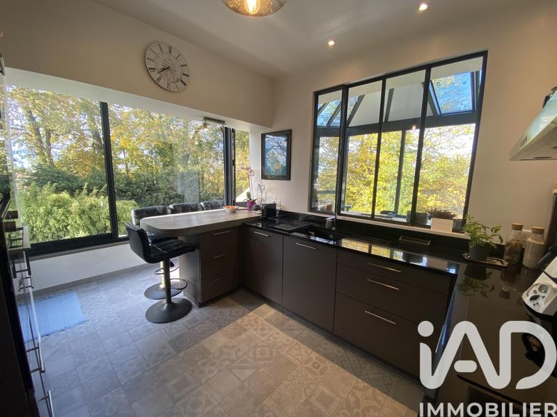 Maison - 140 m² - 7 pièces